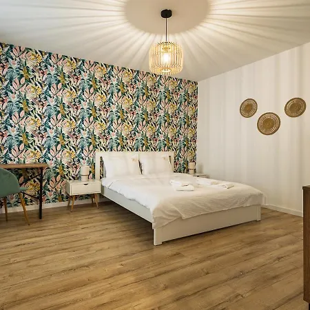 Appartamento Long Street - Historic Center *