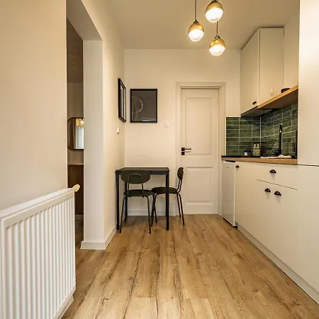 Long Street - Historic Center Apartament Braszów