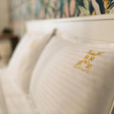 Long Street - Historic Center