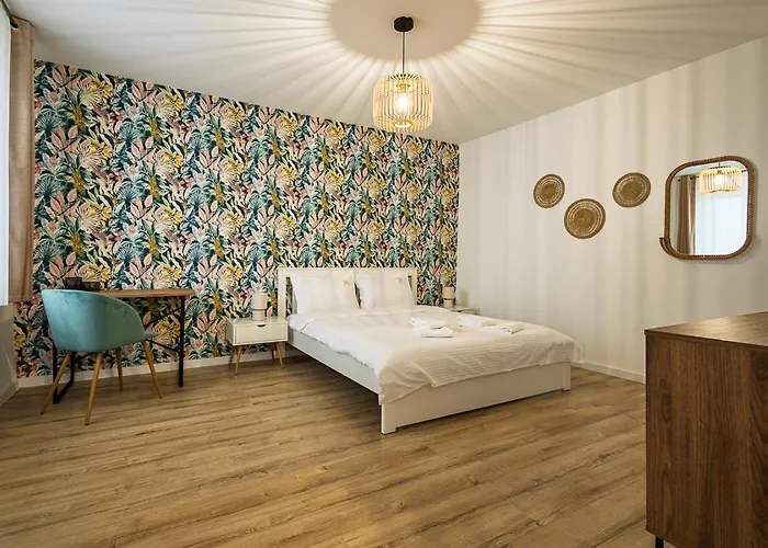 Apartment Long Street - Historic Center *