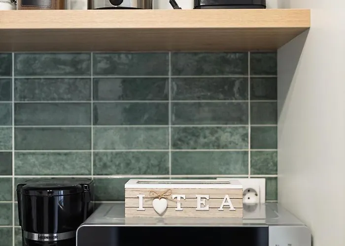 Long Street - Historic Center Apartment *