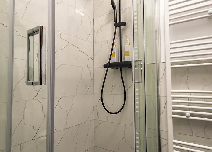 Long Street - Historic Center *