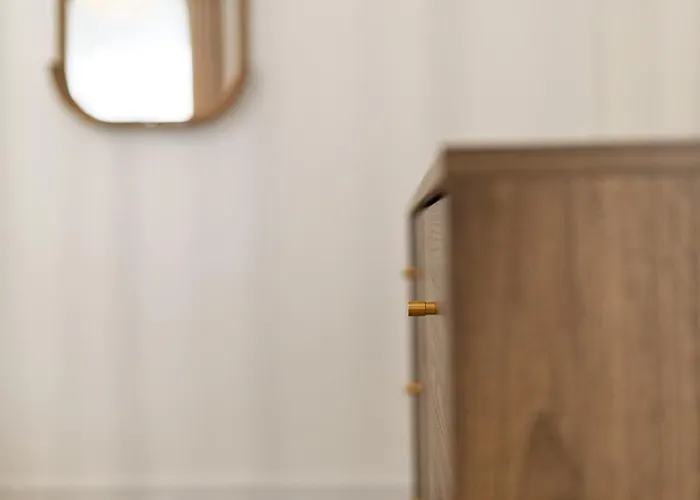 Long Street - Historic Center Apartment *