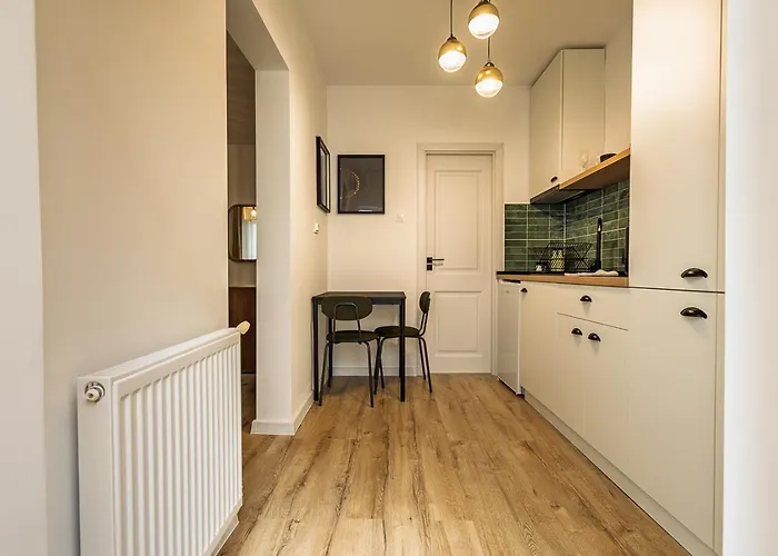 Long Street - Historic Center Apartment Brasov