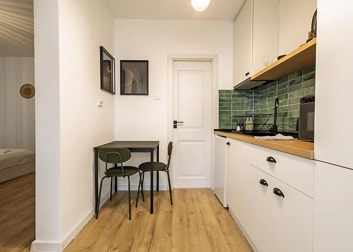 Long Street - Historic Center * Brasov